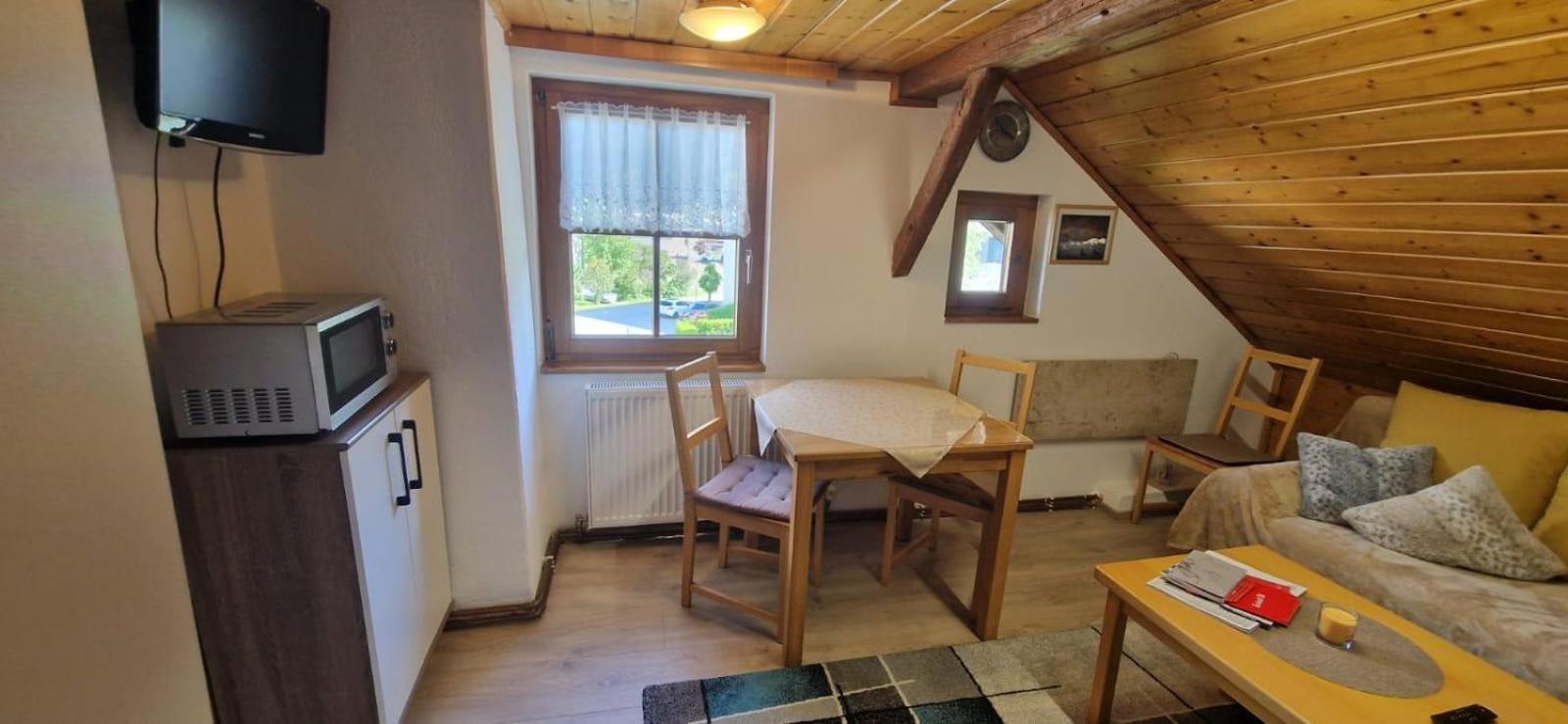 Weisshaus Schruns Apartment Bagian luar foto